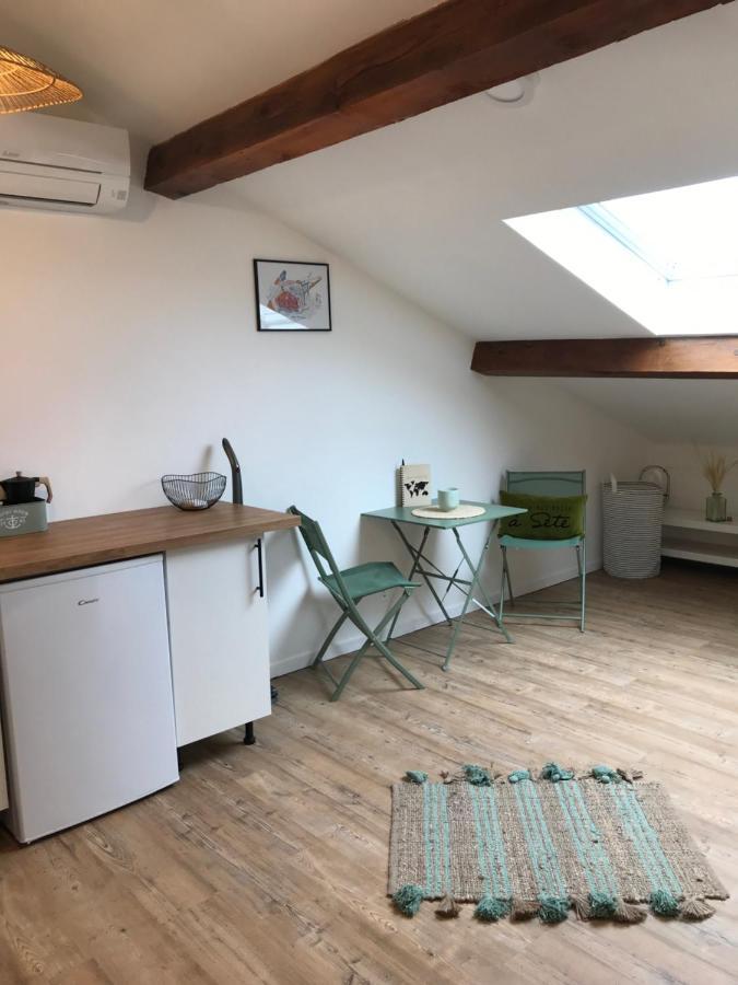 Chaleureux studio mansardé - cœur de ville de Sète Exterior foto